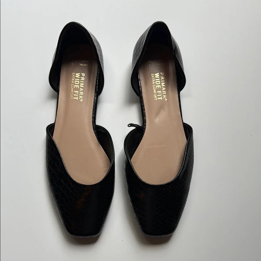 Primark Black Flats Classic Minimalist Design